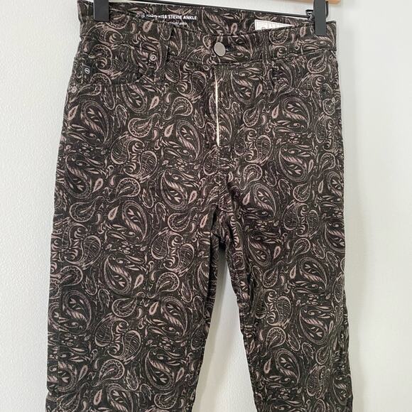 AG Adriana Goldschmied  The High Rise Stevie Ankle Velvet Jeans - Picture 3 of 9